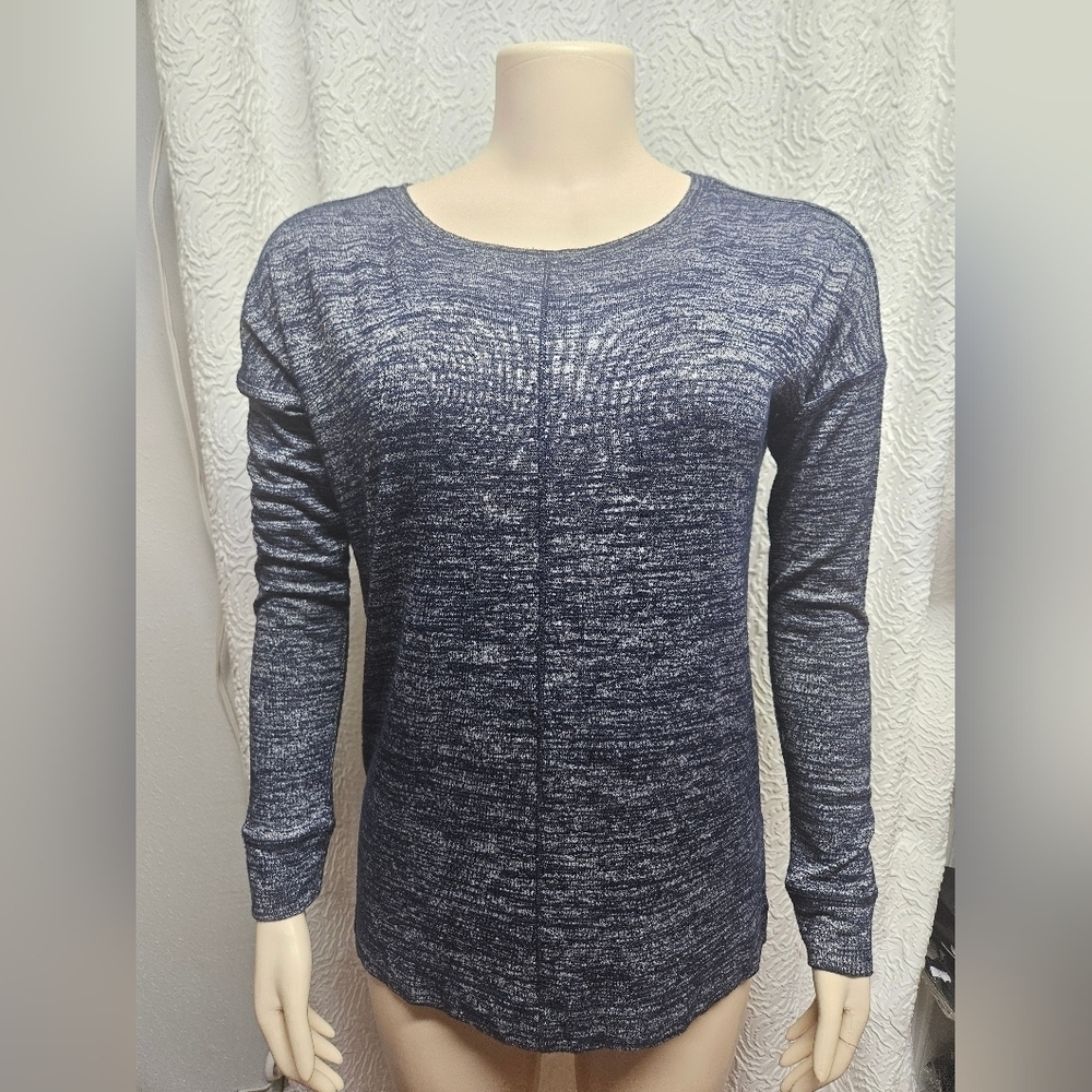 Lou & Grey Navy and White Knit Top